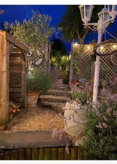 Hayle Apartment | Stargazy Garden