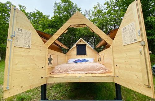 Levice Other | StarsBox la Duchessa