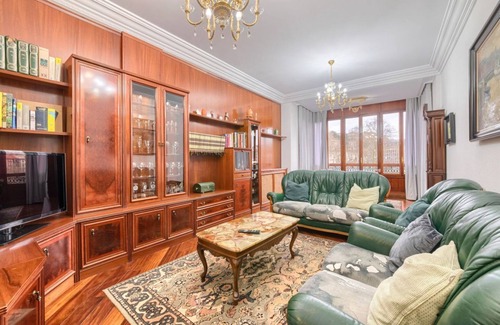 Bilbao City Centre Apartment | Stately apartment with views by The Urban Hosts