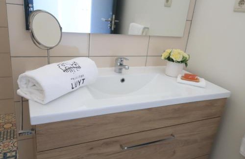 Cotas Bed & Breakfast | Stay at the Winemaker