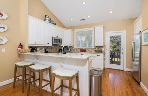 Pelican Bay House | Stay @ Beach Music on Isle of Palms