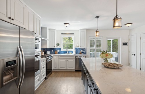 Pelican Bay House | Stay @ Deja Bleau on Isle of Palms