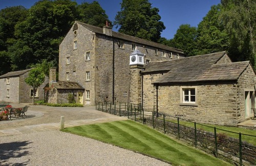 Skipton House | Stay in a piece of history at this beautifully converted watermill cottage