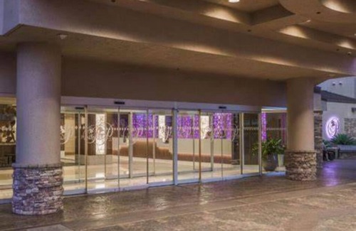 Las Vegas Villa | Stay in comfort while attending the Super Bowl! Buy 2 nights get the third free