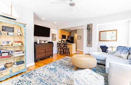 Historic District House | Stay in Historic apartment 2 blocks from Main St with parking - dog-friendly