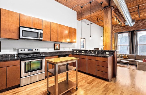 Downtown West Apartment | Stay in Style! Downtown Loft-Garage Parking