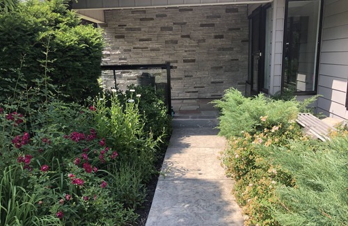 Skaneateles House | Stay in your own, private resort. 4 br with heated pool, hot tub and lake views!
