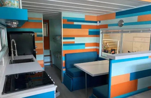 Douglas Boat Rental | Stay on the water aboard Tangerine Dream!