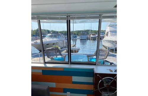 Douglas Boat Rental | Stay on the water aboard Tangerine Dream!