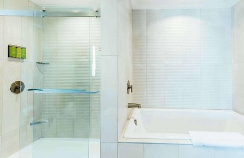 LoDo House | Stay, Play, and Explore Denver! Swimming Pool, Pet-friendly Property!