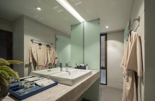 Thanon Phetchaburi Hotel | Stay Plus Hotel Bangkok