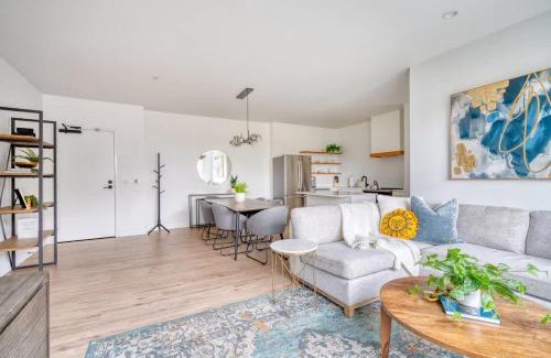 Humboldt Apartment | Stay Portland - Exclusive Entire Floor & Instaworthy Local Art