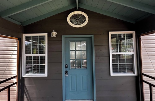 Lake Waccamaw House | Stay Small at Lake Waccamaw