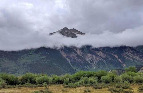 Twin Lakes House | Stay Twin Lakes Cabin 3