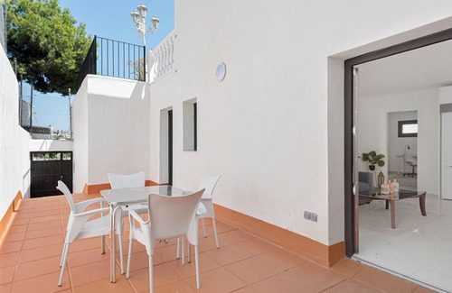 Malaga-Este Apartment | Stay U-nique House Reina Juliana