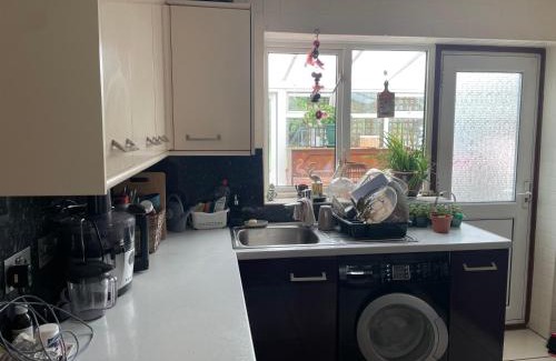 Hastings House | Stay with Anisia