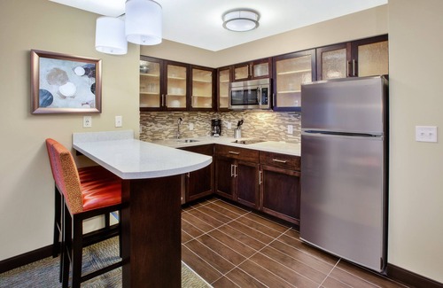 Benton Harbor Hotel | Staybridge Suites Benton Harbor - St. Joseph by IHG