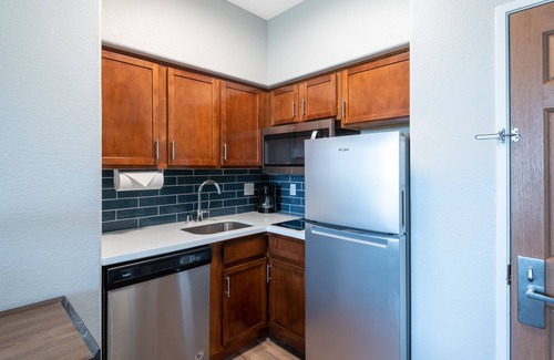 Glendale Sports and Entertainment District Hotel | Staybridge Suites Phoenix - Glendale Sports Dist by IHG