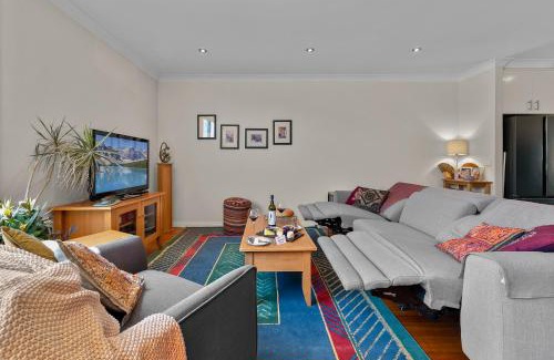 Brunswick House | StayCentral - Tranquil Spacious Townhouse