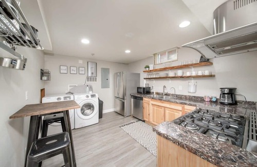 Piedmont Apartment | #StayInMyDistrict Piedmont Near Parks and Shopping