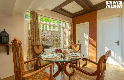 Brein Villa | StayVista at Aaram Gah with Lawn, Bonfire, BBQ