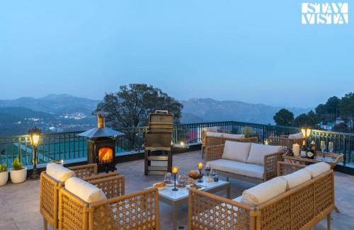 Kasauli Villa | StayVista at Chestnut Manor with Lawn, BBQ, Bonfire
