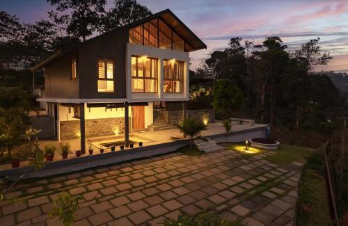 Vythiri Villa | StayVista at Mountain Rain - Breakfast Included