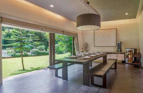 Alibaug Villa | StayVista's Hanamizu - Pool-View Villa with Lawn & Reading Corner