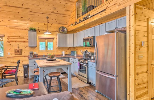 Irons Cabin | 'Steelhead Lodge' - Double J River Camp