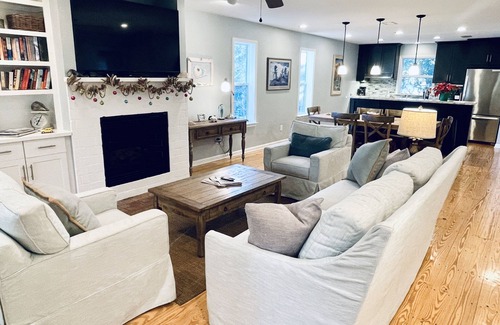 Grayton Beach House | Stella Luna in Old Grayton- Perfect for Families and Friends