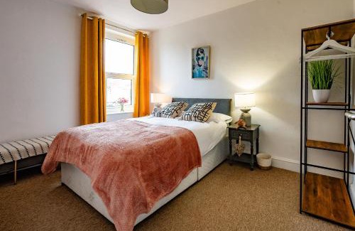 Staple Hill House | STELLA'S COTTAGE- Cute Traditional Home In South West By STAE-Homes