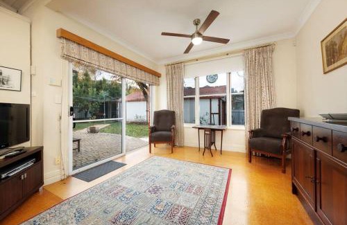 Albury House | Step Back in Time on Dean