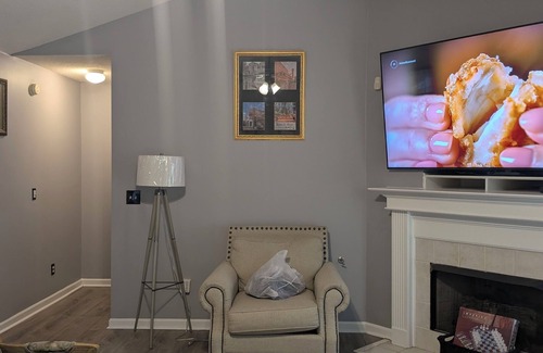 Southaven House | Step into Southern Comfort with this spacious 4-bedroom house in Southaven, MS