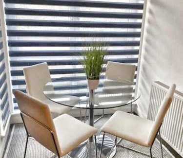 Cathedral Quarter Apartment | Steps away from Top Attractions, 2 Bed 2 Bath, Cathedral Quarter, Free Parking