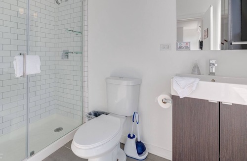 River West Apartment | Steps From (Arguably) The Best Pizza Spot In Chicago - Experience The Local Chicago Lifestyle - 747 Lofts Cabin 208 by RedAwning