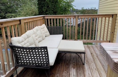 Mystic Apartment | Steps from Downtown Mystic/Newly Renovated Modern Apartment