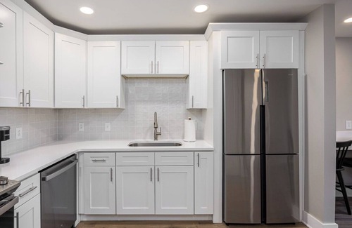 Hillsboro West End House | Steps from Vanderbilt | The Nomad #12