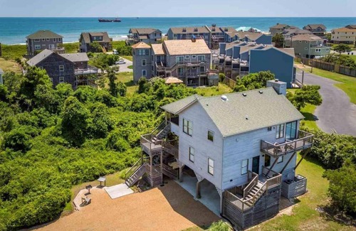 Duck House | Steps to beach/Ocean view/bright & modern in Duck/pool & tennis in Sanderling