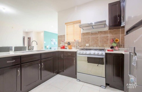 La Paz House | Steps to Beach, Private Pool & BBQ, Near Malecón