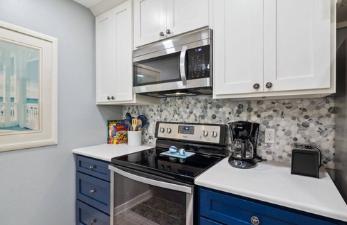 Cassine Village Condo | Steps To Beach Access, Pool, Tennis ~ Seaclusion at Cassine Gardens
