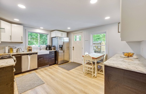 North Conway House | Steps to Saco River: Outdoor Rec Hub in White Mtns