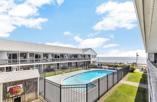 Dennis Port Apartment | Steps to the Beach and Heated Pool!