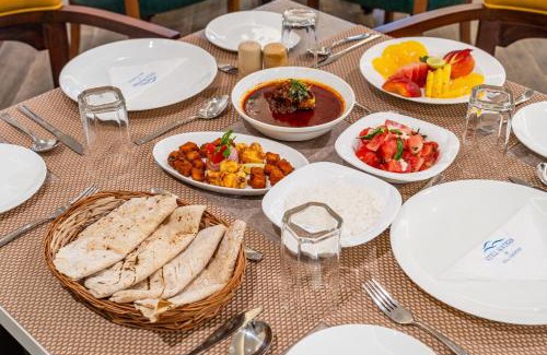 Chirayinkil Hotel | Still Waters, Varkala