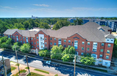 Stillwater Condo | Stillbilly Suite near Boone Pickens stadium