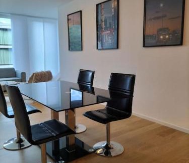 Baden Apartment | Stilvolle Entspannung an Traumlage mit Aussicht