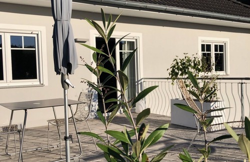 Haigerloch Condo | Stilvolle Ferienwohnung mit Riesiger Dachterrasse