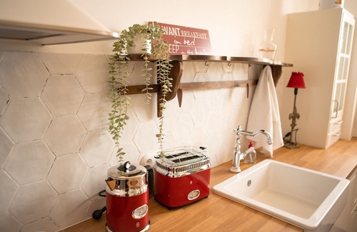 L'Isle-sur-la-Sorgue Apartment | Stilvolle Wohnung im Historischen Stadtkern von L'isle-sur-la-sorgue