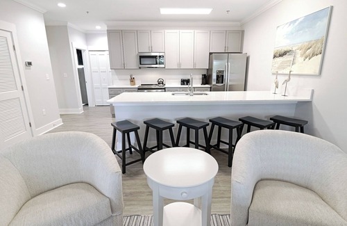 Bald Head Island Condo | Stoked Village Condo- Red Fish Hole