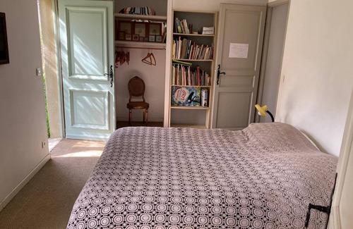Roquemaure Other | Stone farmhouse with swimming pool between Avignon and Orange, in Roquemaure