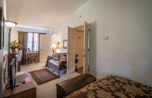 Hermann Bed & Breakfast | Stone Haus Bed & Breakfast